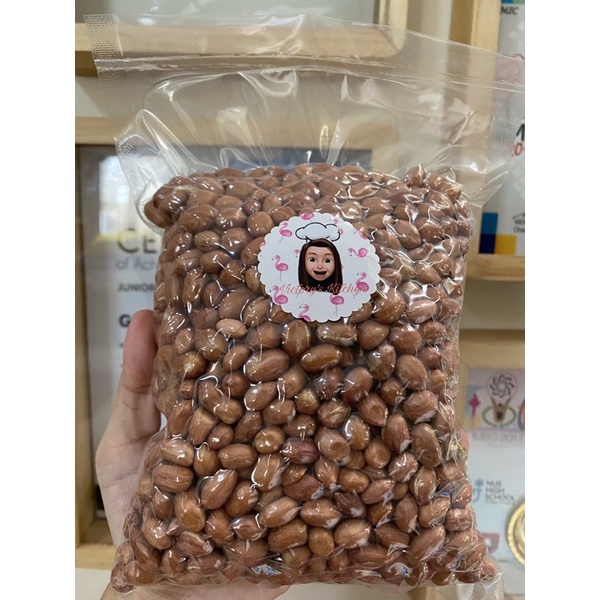 

Kacang Tanah Mentah Super Premium Kemasan Vaccum 500 gram