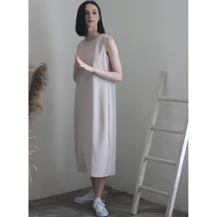 D2 Laura Dress (Cream)