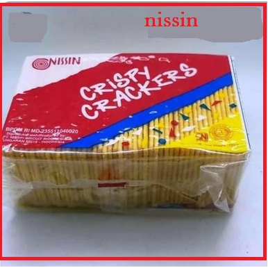 Nissin Crispy Crackers | Biskuit Kreker  wajib ada di meja teman santai