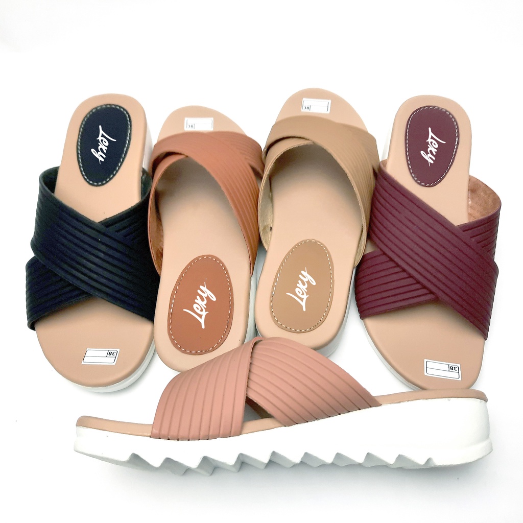 Sandal Wanita Lexy Silang Garis Leather Selop Hak Wedges