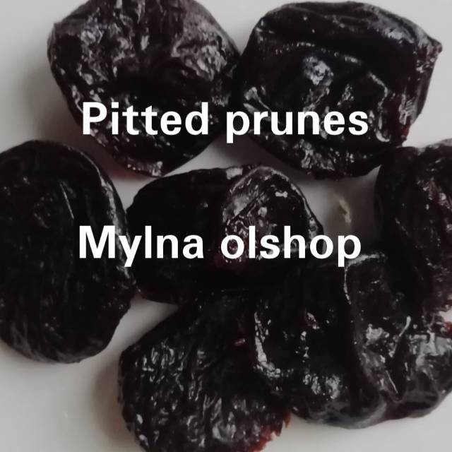 

Pitted prunes / buah plum kering tanpa biji