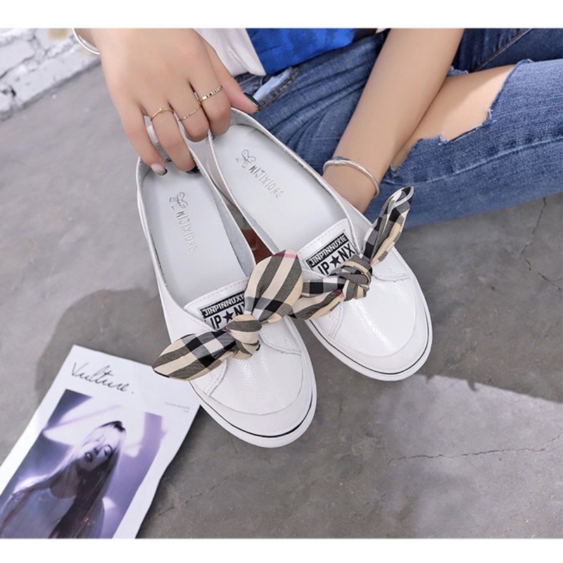 Sepatu flat 885A