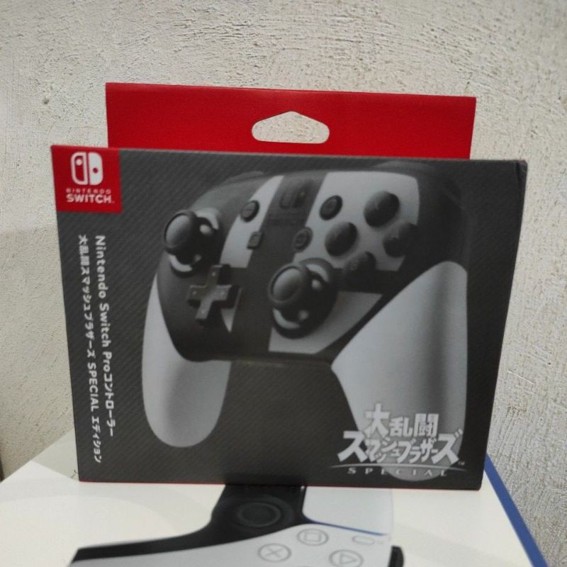 NINTENDO SWITCH PRO CONTROLLER SUPER SMASH BROS ULTIMATE