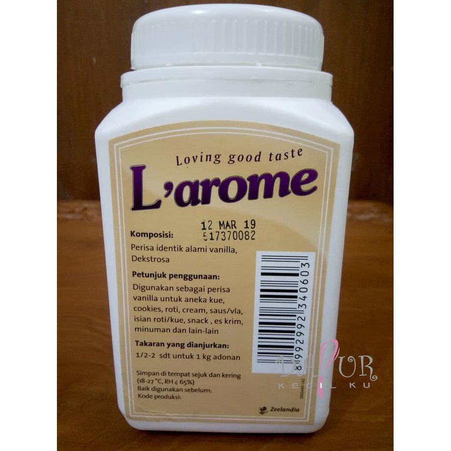 

Toko-Bahan-Kue- L'Arome Vanilla Susu 25 Gr Repack / Perisa Larome -Terlengkap-Termurah-Dijamin.