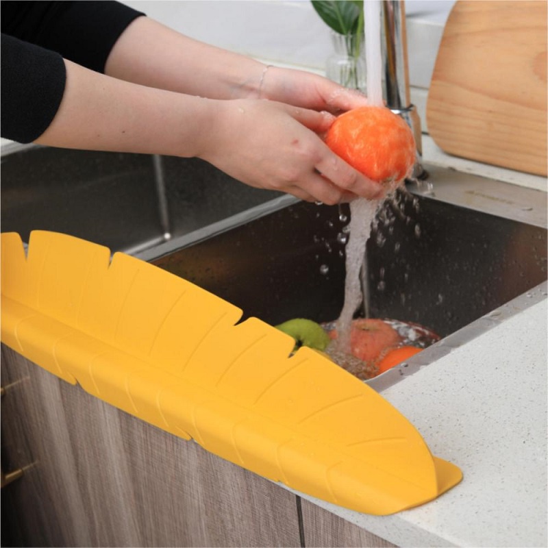 Kitchen Sink Water Splash Board Guard Leaf Style Oil-Proof Splashproof Waterproof Dish Washing Baffle Board Retaining Plate Kitchen Supplies