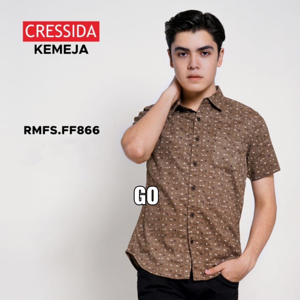 gos  CRESSIDA KEMEJA PRIA SLIMFIT Kemeja Casual Kemeja Lengan Pendek Outlook