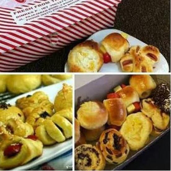 

READY ✅Roti Unyil Venus Bogor isi 30,40,50,60pcs ( Mix/Campur )|RA8