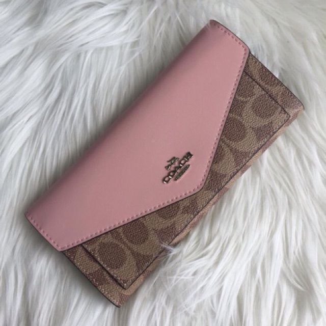 Coach Wallet envelope signature