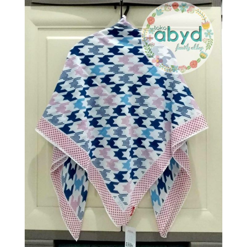 Jilbab Segiempat Zoya Triva Scarf - Blue Pink