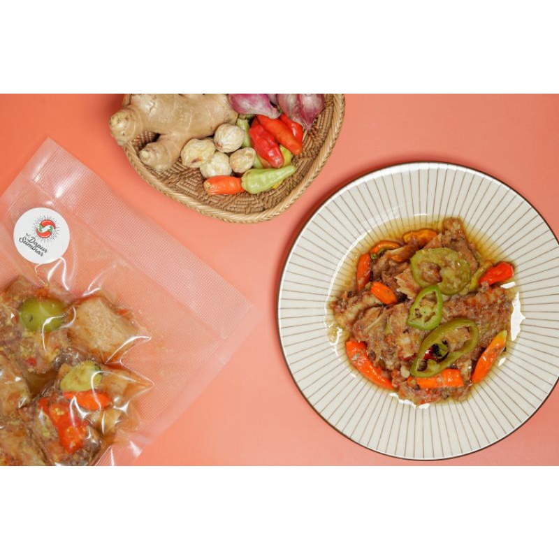 

TULANG JAMBAL PEDAS GURIH ASIN ISI 6 POTONG READY TO EAT