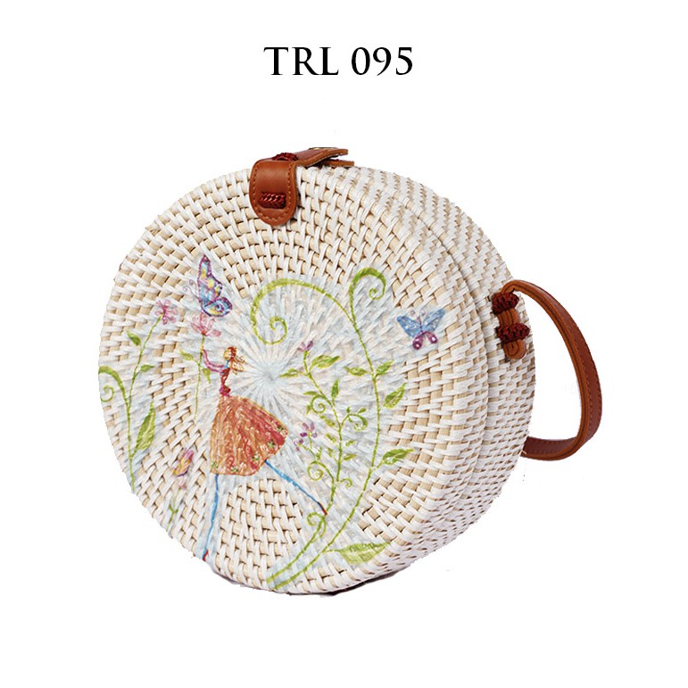 

Grosir Tas Rotan Bali Lukis Decoupage TRL095 Peri Donggeng Diameter 20cm