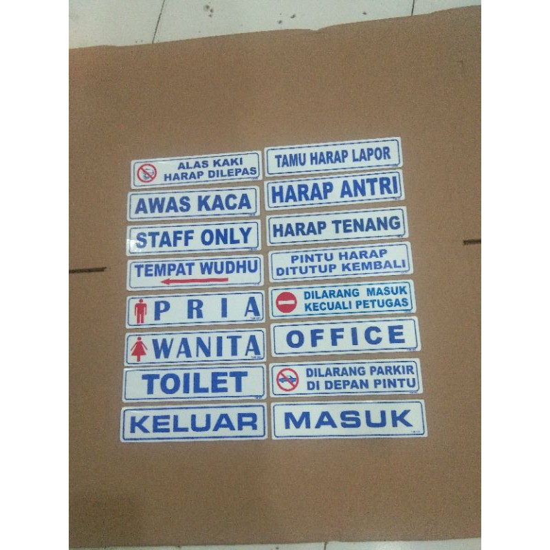 

Acrylic plat peringatan alas kaki dll 4,5x19,5cm