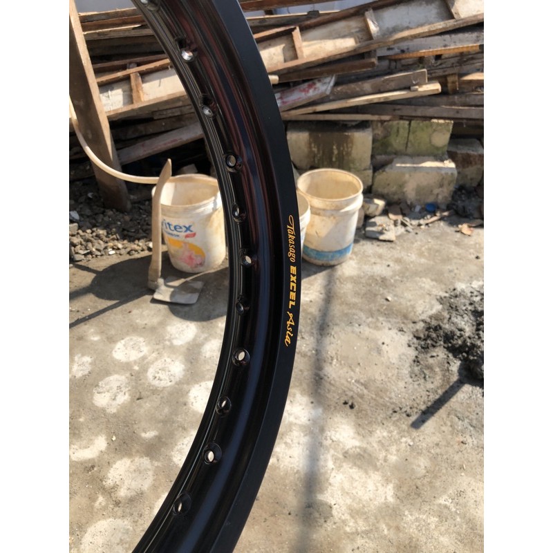 velg takasago excel asia ring 17 hitam black ukuran 185