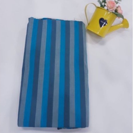kain batik lurik tenun motif biru abu