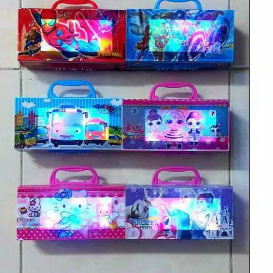 

ツ Kotak Pensil 3D Kode Kunci 3 Susun LED model nyala Flash Sale