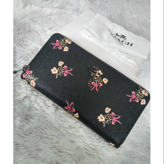 Dompet Coach accordion Zipper wallet with floral bow print