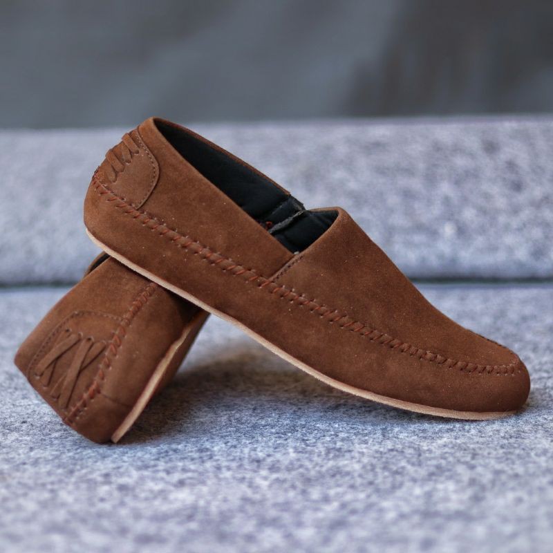 ABRHM x HUNICI - Sepatu Slip On Pria Sepatu Casual Pria Sepatu Kulit Syntetic Pria Sepatu Original Sepatu Kasual Santai Kuliah Gaya Keren Kekinian Ori Murah Terlaris