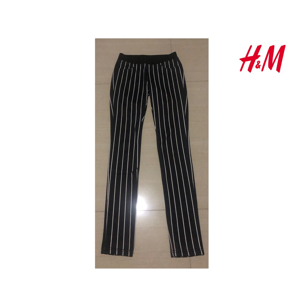 Preloved - H&M Black & White Stripes Legging Pants - Size: S (Celana Legging Garis Hitam Putih H&M)