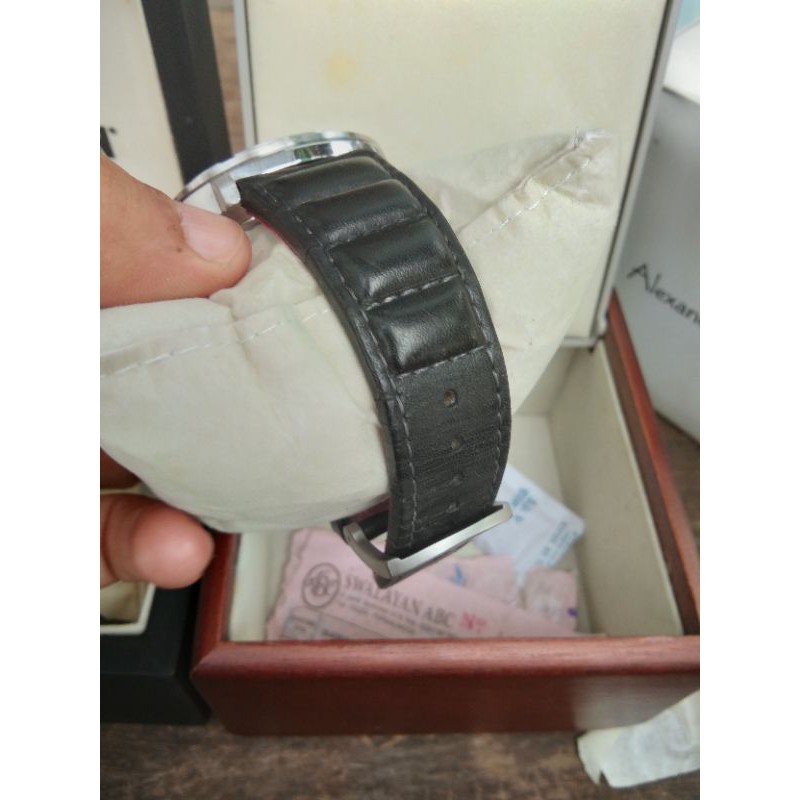 preloved jam ac 3033ma second bekas