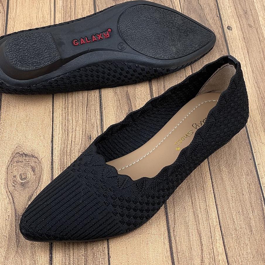 Sepatu Flat Wanita Rajut Impor LC12 - CLARENZO