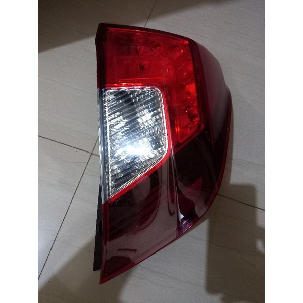 lampu stop stoplam honda jazz gk5
