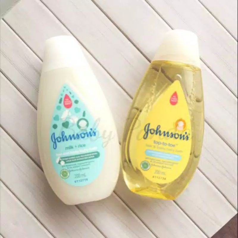 Johnson's 2 in 1 Hair &amp; Body Wash 200ml Johnsons Baby Bath