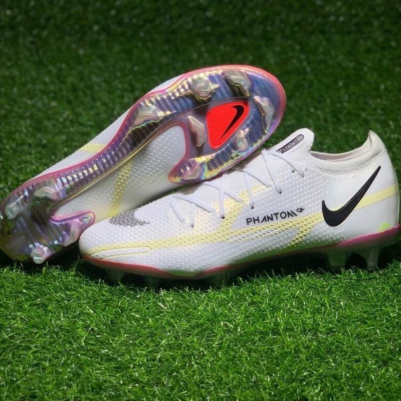 Sepatu Bola Nike Phantom GT 2 Elite Rawdacious FG