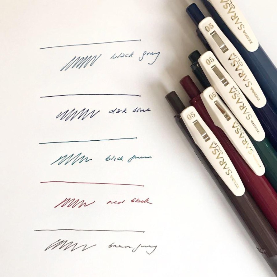 

Pulpen Gel Sarasa Clip Vintage Colour 0.5mm - Red Black
