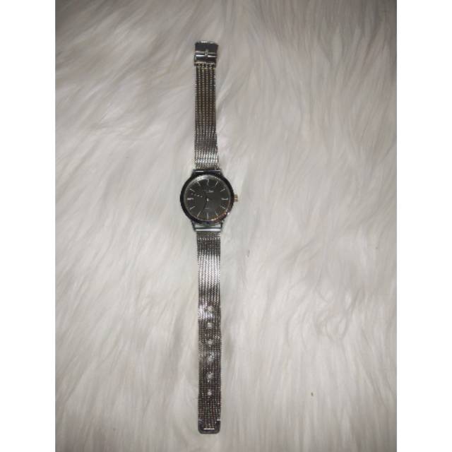 Jam tangan wanita VNC