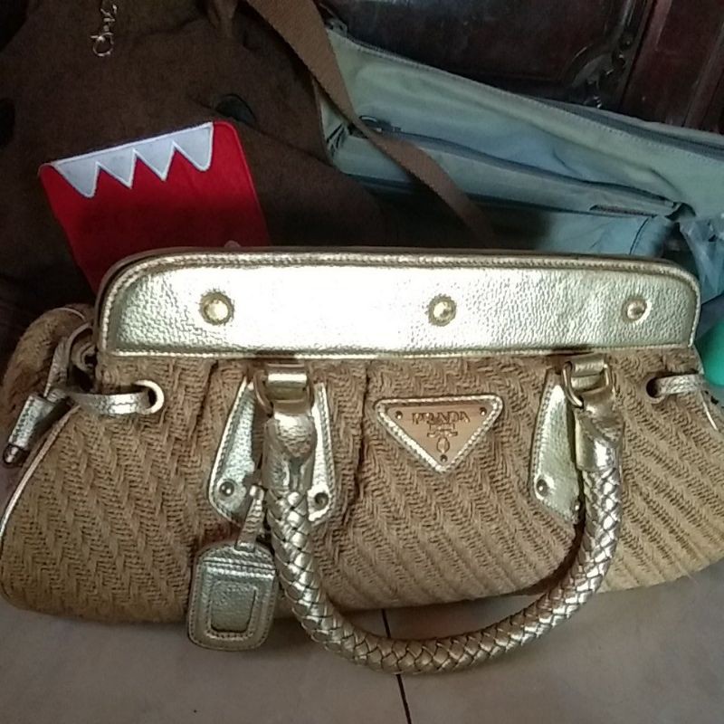 tas second prada