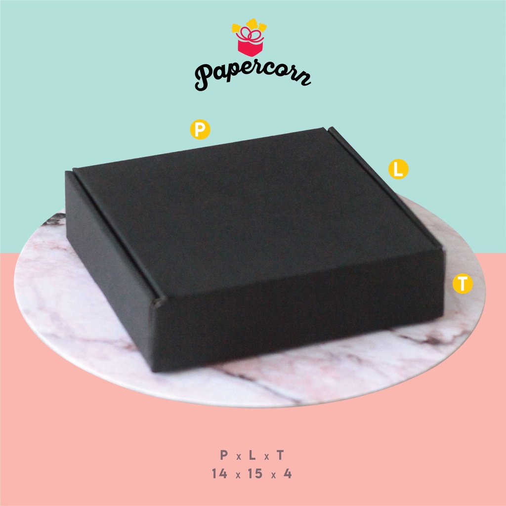 BOX PIZZA HITAM 15x15x4 cm - Gift Box Souvenir pizza style hitam