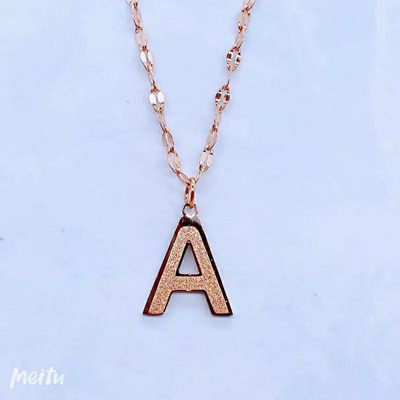 GG Kalung Alfabet Glitter Rantai Ulir Rose gold Titanium