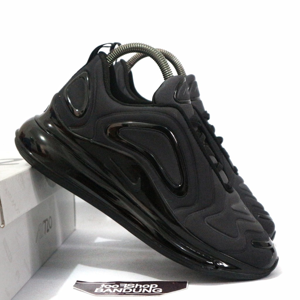 nike 720 black cheap