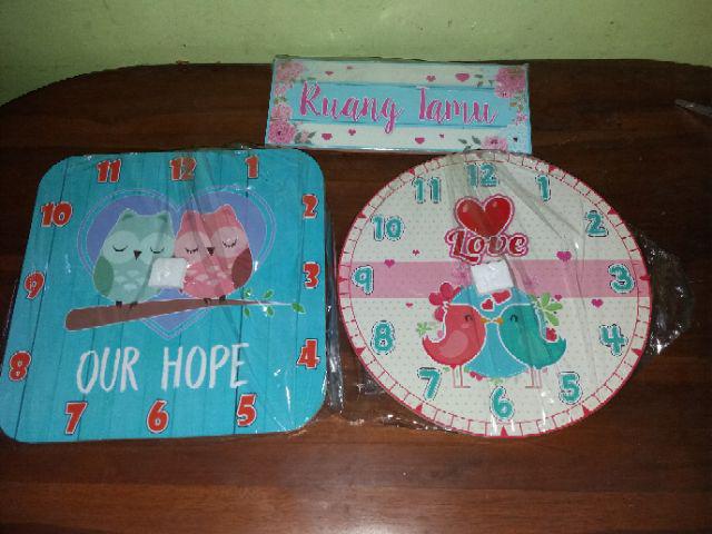 K4 Jam Dinding Karakter Cute Couple Unik Motif Karakter Owl Burung Hantu Ukuran 25cm