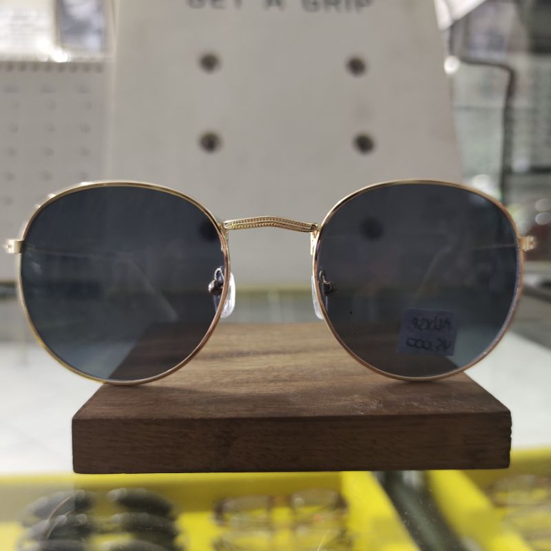 kacamata hitam bulat logam warna gold untuk pria wanita stylish