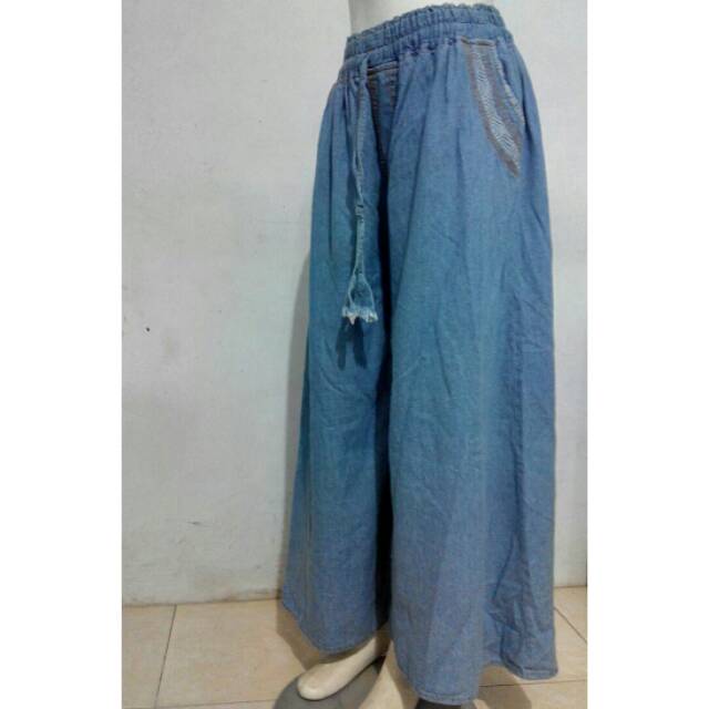 BIG SIZE KULOT JEANS JUMBO,CELANA KULOT JEANS JUMBO