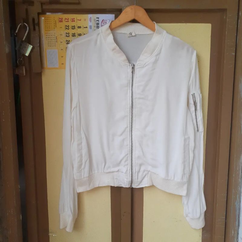 SALE JAKET VINTAGE / jaket parasut / thrift jaket second-September 106x55