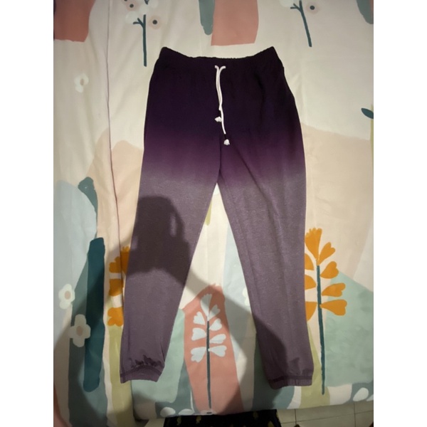 Preloved Celana Olahraga