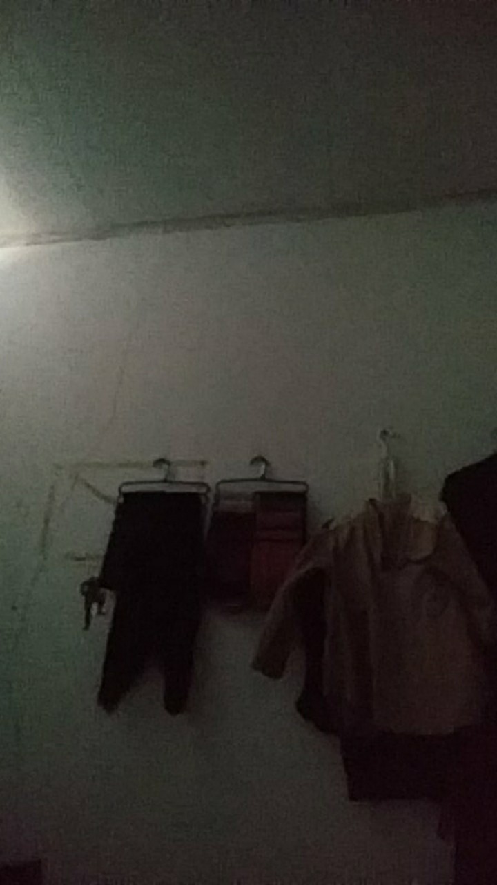 Gantungan Hook Tempel Serbaguna