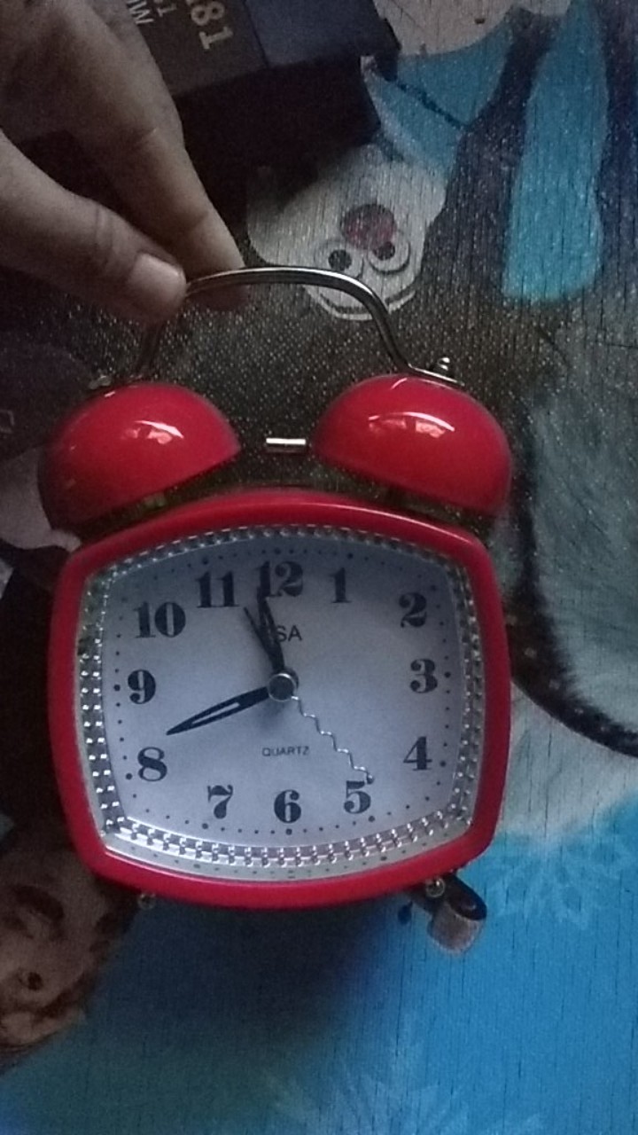 Jam Weker Esa 2842 Kring & Melody Lampu Dimensi 10.5 X 9.5 Cm Bagus