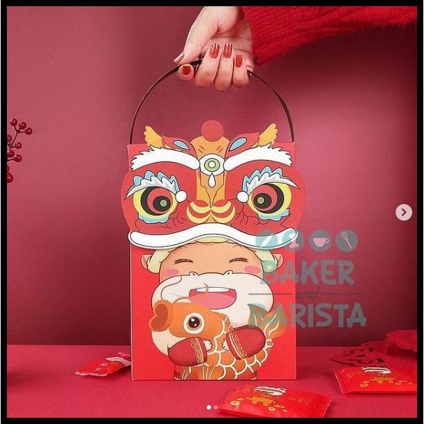 

Imlek Box Barongsai Tenteng 17,5X25Cm Dus Kue Imlek Barong Sai