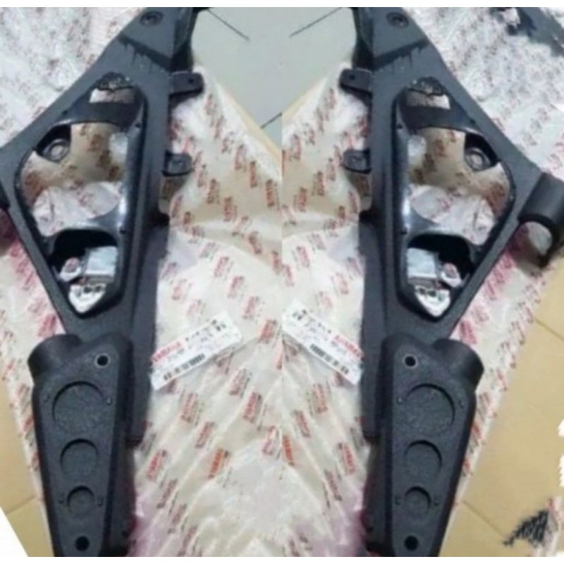 Cover side samping kanan kiri yamaha XSR155 - XSR 155 original
