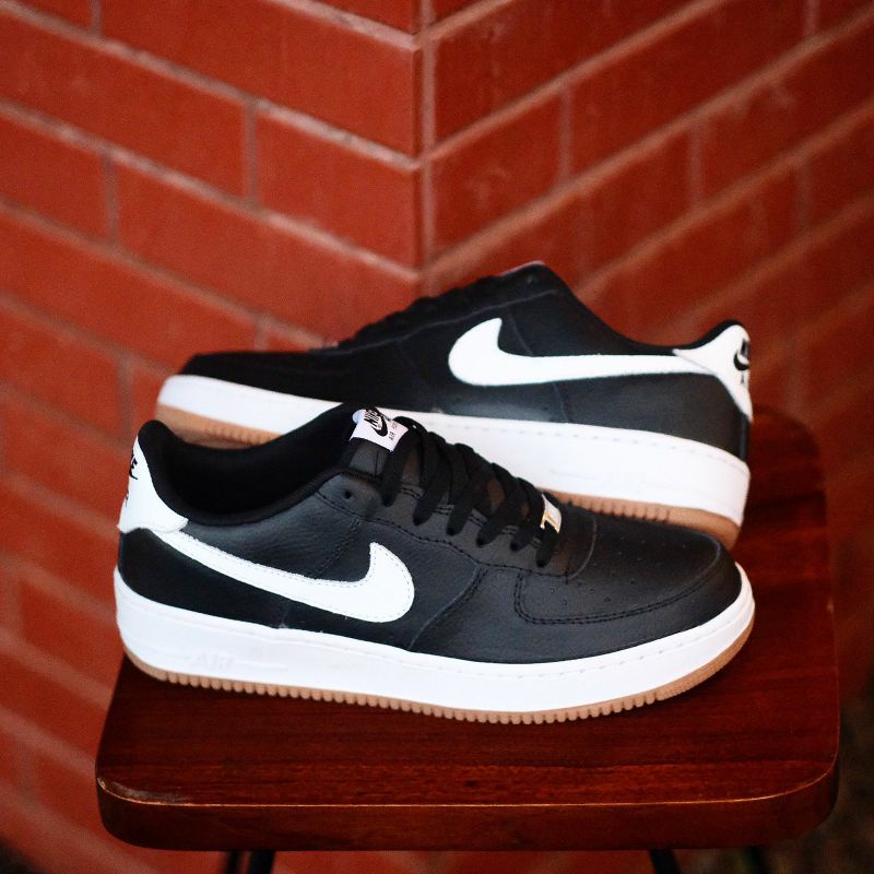 Sepatu Nike Air Force 1