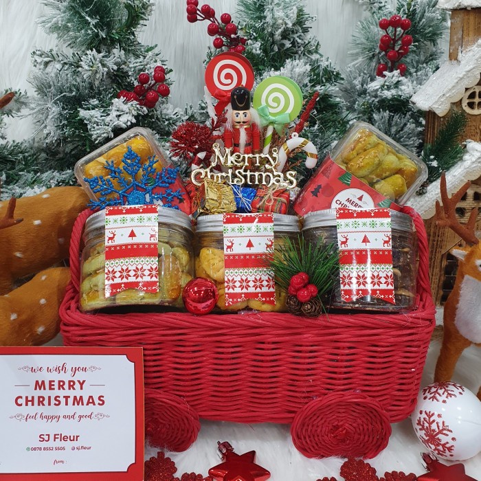 

Paket dekorasi hampers natal christmas parcel hadiah kue kering 225