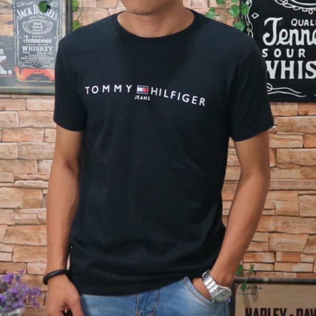 Baju Kaos Pria Tshirt Distro Atasan Cowok Oblong Polos Katun Combed Saku Depan