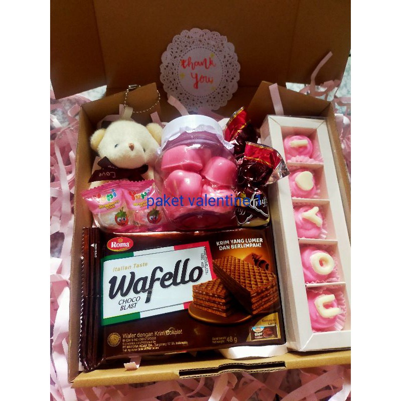 

Hampers/BingkisanValentine1(freeboneka mini)