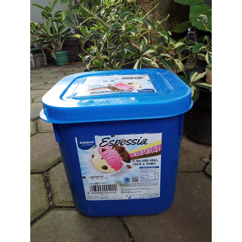 Ember / Box es krim bekas 8 Liter biru kotak anti pecah