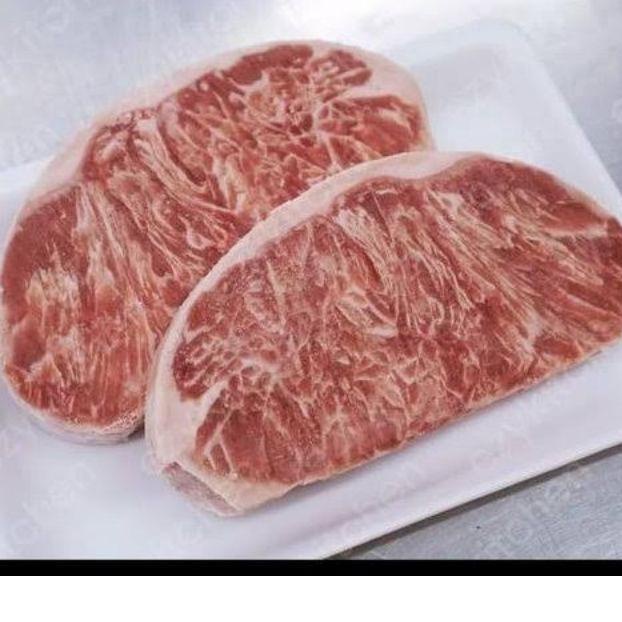 

Daging Sapi Beef Steak Striploin Meltique Wagyu Premium 1 Kg Muezhahalifah