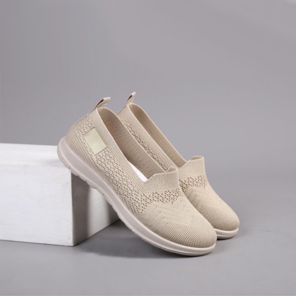 Sepatu Wanita Sneakers Import - Sneaker Wanita SIONS T-12 Slip-On Shoes - Sepatu Olaharaga Cewe Santai