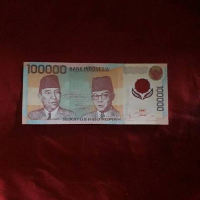 Uang kuno 100000 tahun 1997 garuda merah